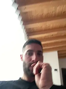 Snapshot of Fellix chatting on February 2026 11:48:02 AM Fellix online show from February 2026 11:48:02 AM