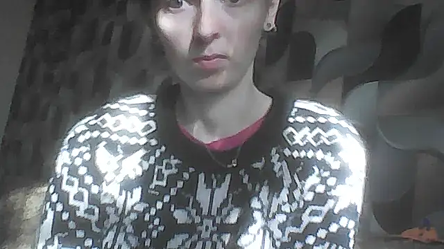 Snapshot of TayanaJons chatting on October 2025 07:56:01 AM TayanaJons online show from October 2025 07:56:01 AM