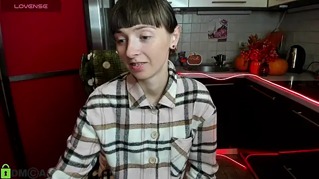 Snapshot of TayanaJons chatting on November 2025 08:02:02 AM TayanaJons online show from November 2025 08:02:02 AM