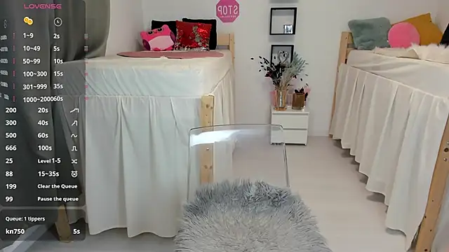 18perfecttits online show from December 2024 12:23:01 PM