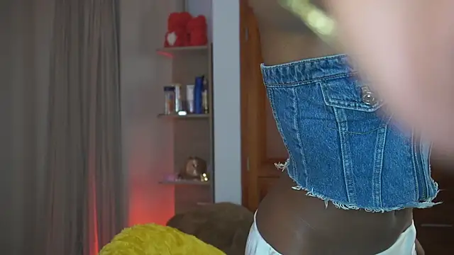 Snapshot of astreaharmonia chatting on November 2025 11:58:01 PM astreaharmonia online show from November 2025 11:58:01 PM