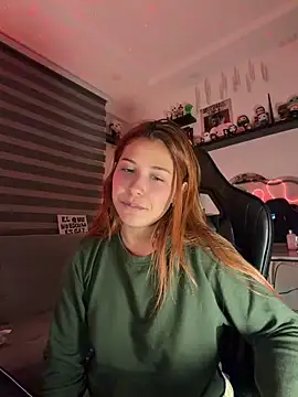 crystal bunny7 online show from October 2025 01:50:01 AM