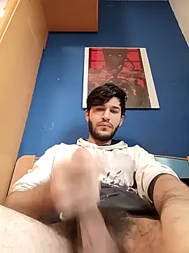 Esti02 online show from November 2025 08:47:01 AM