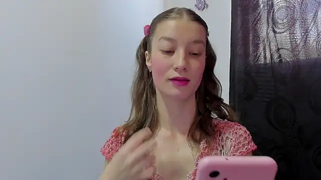 Snapshot of MiiaVolkova chatting on September 2025 04:51:02 PM MiiaVolkova online show from September 2025 04:51:02 PM