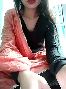 Snapshot of Noor_Darliing chatting on February 2025 03:09:01 PM Noor Darliing online show from February 2025 03:09:01 PM