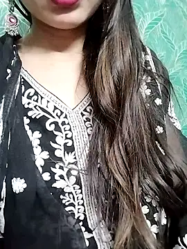 Snapshot of Noor_Darliing chatting on March 2025 06:18:01 PM Noor Darliing online show from March 2025 06:18:01 PM