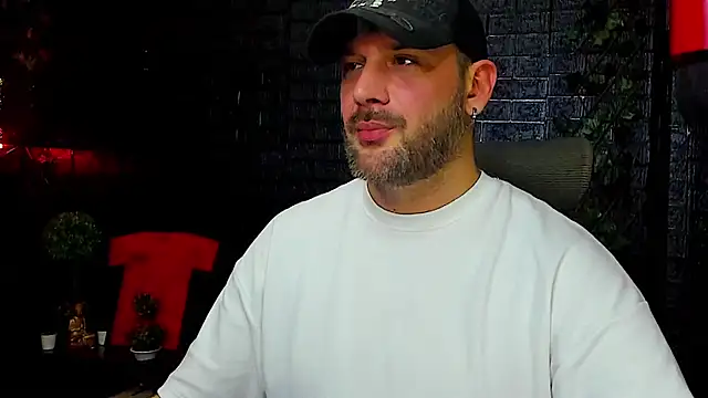 LexXHardy online show from October 2025 11:32:02 PM