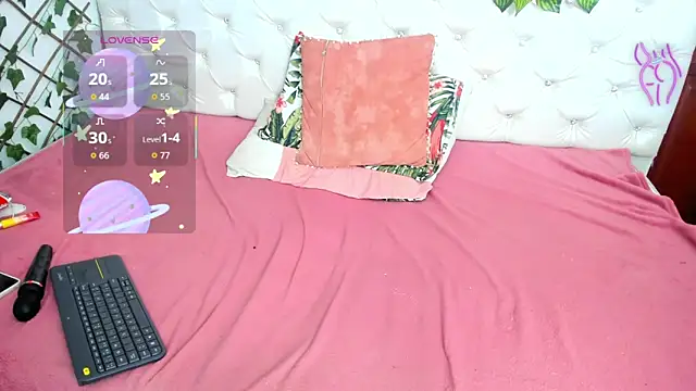 Andrea Williams24 online show from November 2025 03:55:01 PM