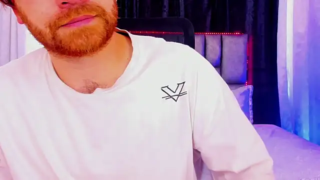 michacosio online show from February 2025 10:28:02 PM