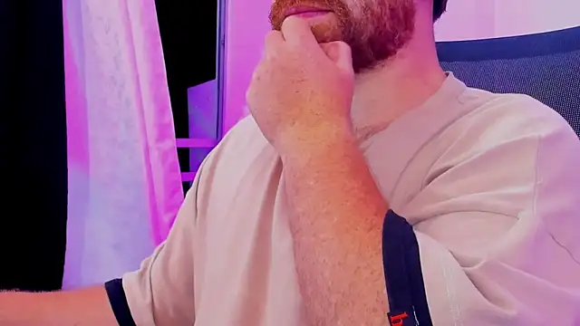 michacosio online show from March 2025 12:45:01 AM