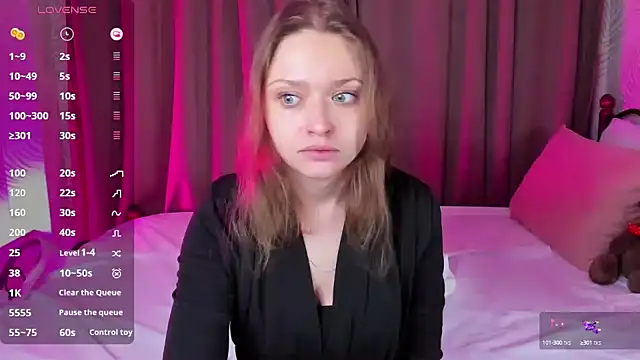 Linda Bryant online show from December 2024 12:44:01 AM