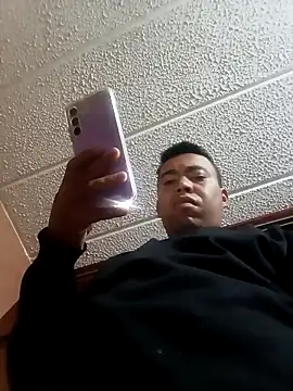 Snapshot of Diego_leon27 chatting on September 2025 02:55:02 AM Diego leon27 online show from September 2025 02:55:02 AM