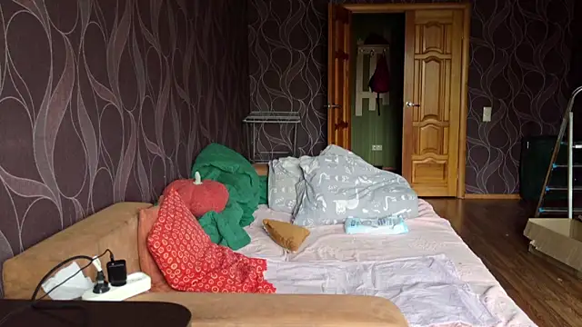 MiriamOr online show from October 2025 08:07:01 AM