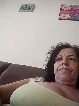 Snapshot of mariy522 chatting on November 2025 04:30:02 PM mariy522 online show from November 2025 04:30:02 PM