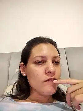 Mia Hampton online show from February 2025 08:36:01 PM