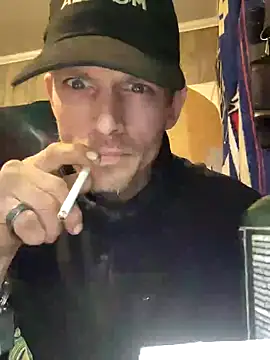 Snapshot of KBONE36 chatting on December 2024 08:58:01 PM KBONE36 online show from December 2024 08:58:01 PM