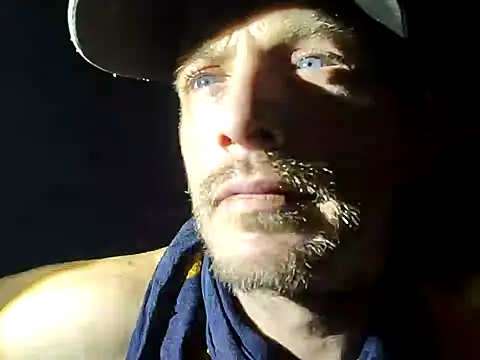 Snapshot of KBONE36 chatting on December 2024 12:09:02 PM KBONE36 online show from December 2024 12:09:02 PM