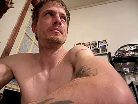 Snapshot of KBONE36 chatting on October 2025 10:16:02 AM KBONE36 online show from October 2025 10:16:02 AM