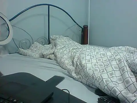 Eminent Ride online show from October 2025 01:09:01 AM