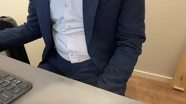 Snapshot of rickyi2023 chatting on November 2025 05:25:01 PM rickyi2023 online show from November 2025 05:25:01 PM