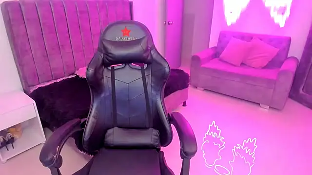 Snapshot of xiomara__cortes chatting on November 2025 07:24:02 PM xiomara cortes online show from November 2025 07:24:02 PM