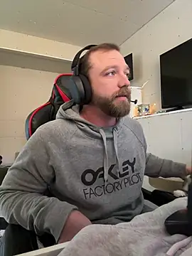 Snapshot of 8inchHOLEpunch chatting on December 2024 07:57:01 PM 8inchHOLEpunch online show from December 2024 07:57:01 PM