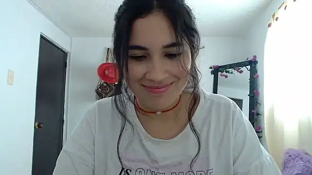 Snapshot of InocentHeaven1 chatting on December 2024 03:44:01 PM InocentHeaven1 online show from December 2024 03:44:01 PM