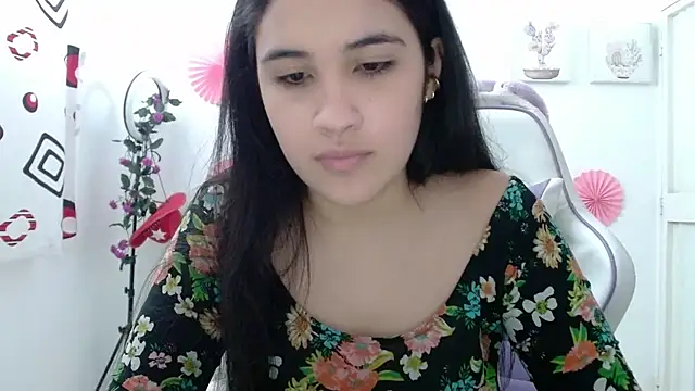 Snapshot of InocentHeaven1 chatting on October 2025 12:59:01 PM InocentHeaven1 online show from October 2025 12:59:01 PM