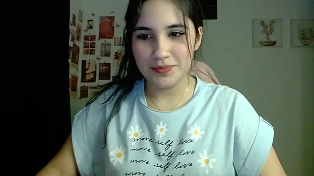Snapshot of InocentHeaven1 chatting on April 2026 11:44:02 PM InocentHeaven1 online show from April 2026 11:44:02 PM