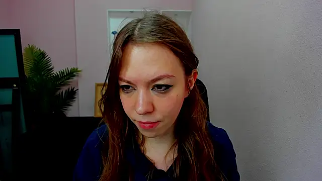 Persephoni online show from November 2025 05:35:01 AM