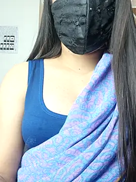 Snapshot of _desigori chatting on March 2025 04:13:01 AM desigori online show from March 2025 04:13:01 AM