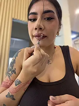 Snapshot of clarachanelricek chatting on November 2025 07:57:01 PM clarachanelricek online show from November 2025 07:57:01 PM