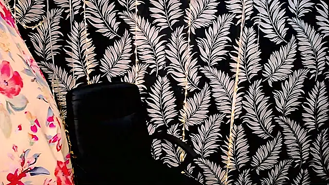 Olivia playful online show from January 2026 12:40:01 PM