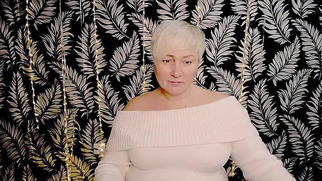 Olivia playful online show from February 2026 01:04:01 PM