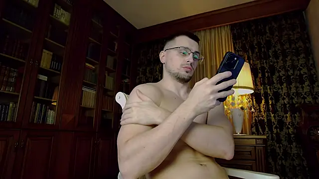 Friend12321 online show from December 2025 09:23:02 PM