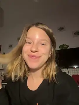 kimczii online show from October 2025 09:01:01 PM