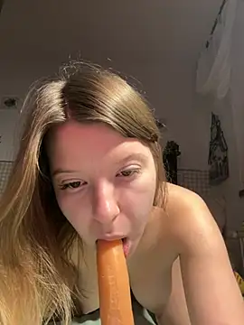 kimczii online show from February 2026 07:28:02 AM