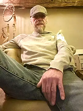 eddouxxx78 online show from March 2026 06:12:01 PM