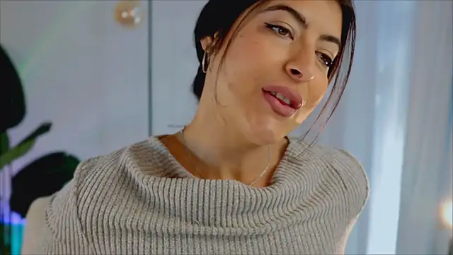 anabelcurvy online show from January 2025 02:52:01 PM