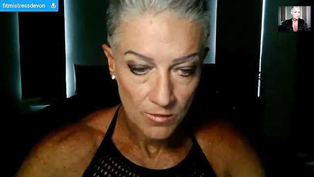 Snapshot of Devon2020 chatting on May 2026 10:55:02 AM Devon2020 online show from May 2026 10:55:02 AM