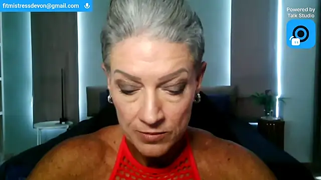 Snapshot of Devon2020 chatting on June 2026 08:30:01 AM Devon2020 online show from June 2026 08:30:01 AM