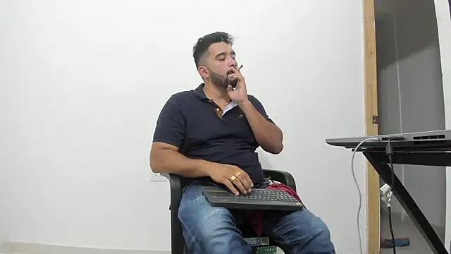 isearchcompany online show from December 2025 04:41:04 AM