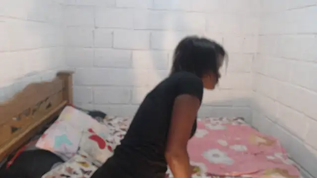 sexyjustin202 online show from January 2025 05:01:01 AM