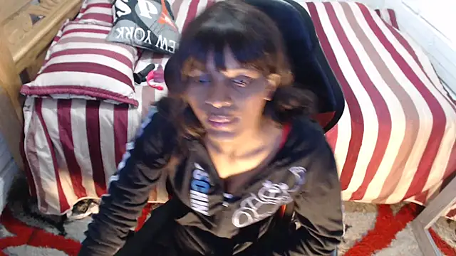 sexyjustin202 online show from October 2025 01:42:01 AM