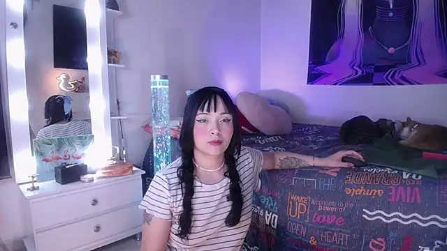 miaa-lee online show from January 2026 02:16:01 AM