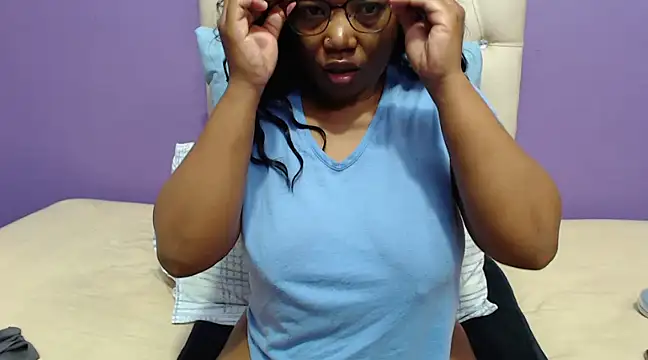 PeachAss4UU online show from February 2025 05:24:01 AM