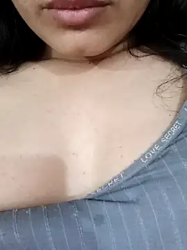 CuteSarikaLIVE online show from March 2025 11:18:02 AM