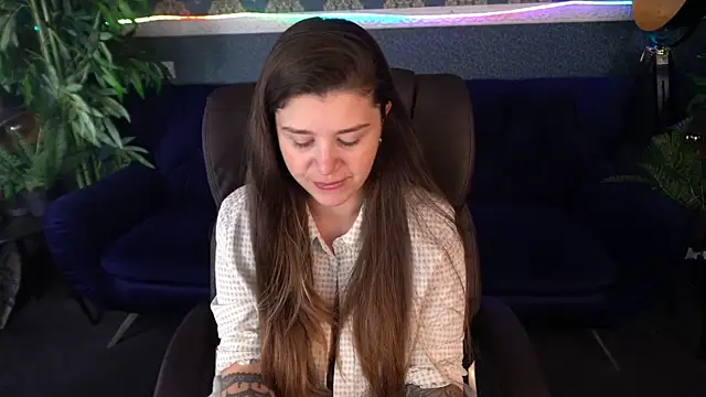 AmellyMilly online show from October 2025 07:07:02 AM