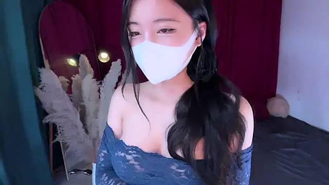 alaia-EDP online show from November 2025 06:07:02 PM