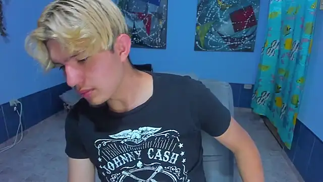 patrik 027 online show from October 2025 07:48:01 PM